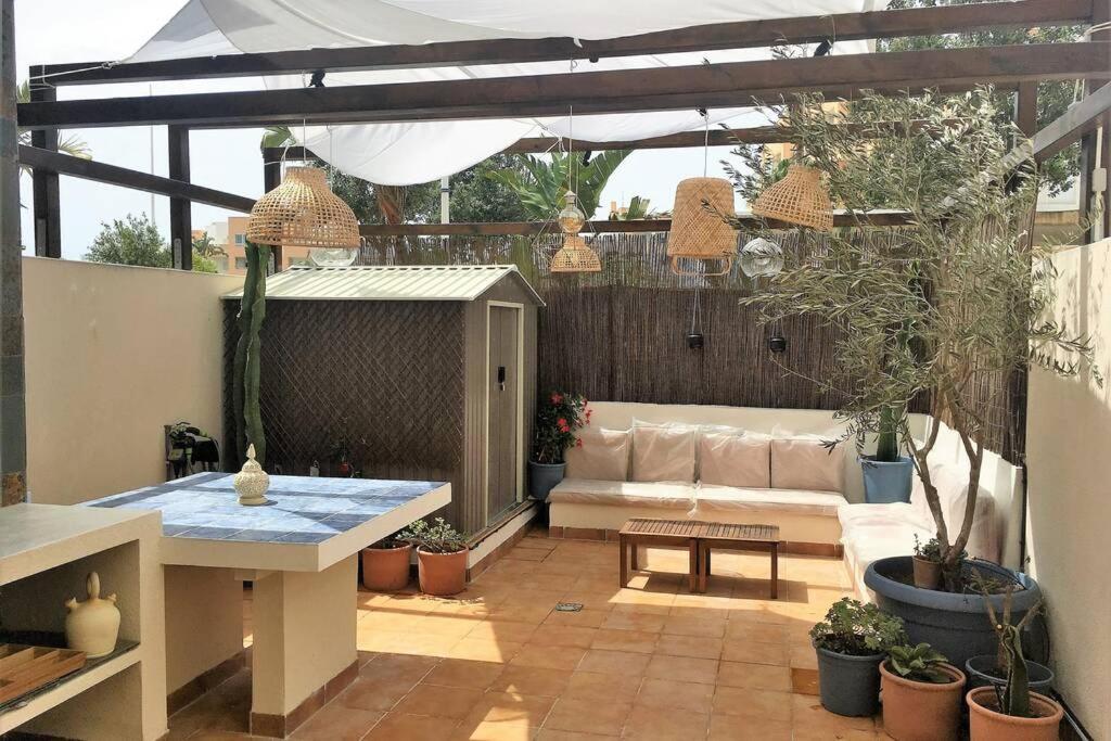 Chill Out Ground Floor Apartm +Private Garden+Wifi 레타마르 외부 사진